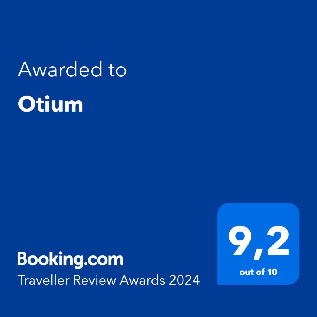 Otium *